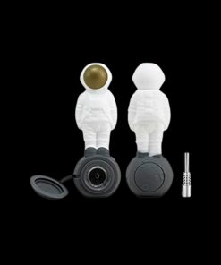 Shop Cloud 8 Silicone 2 in 1 Astronaut Hand Pipe & Vapor Straw in australian